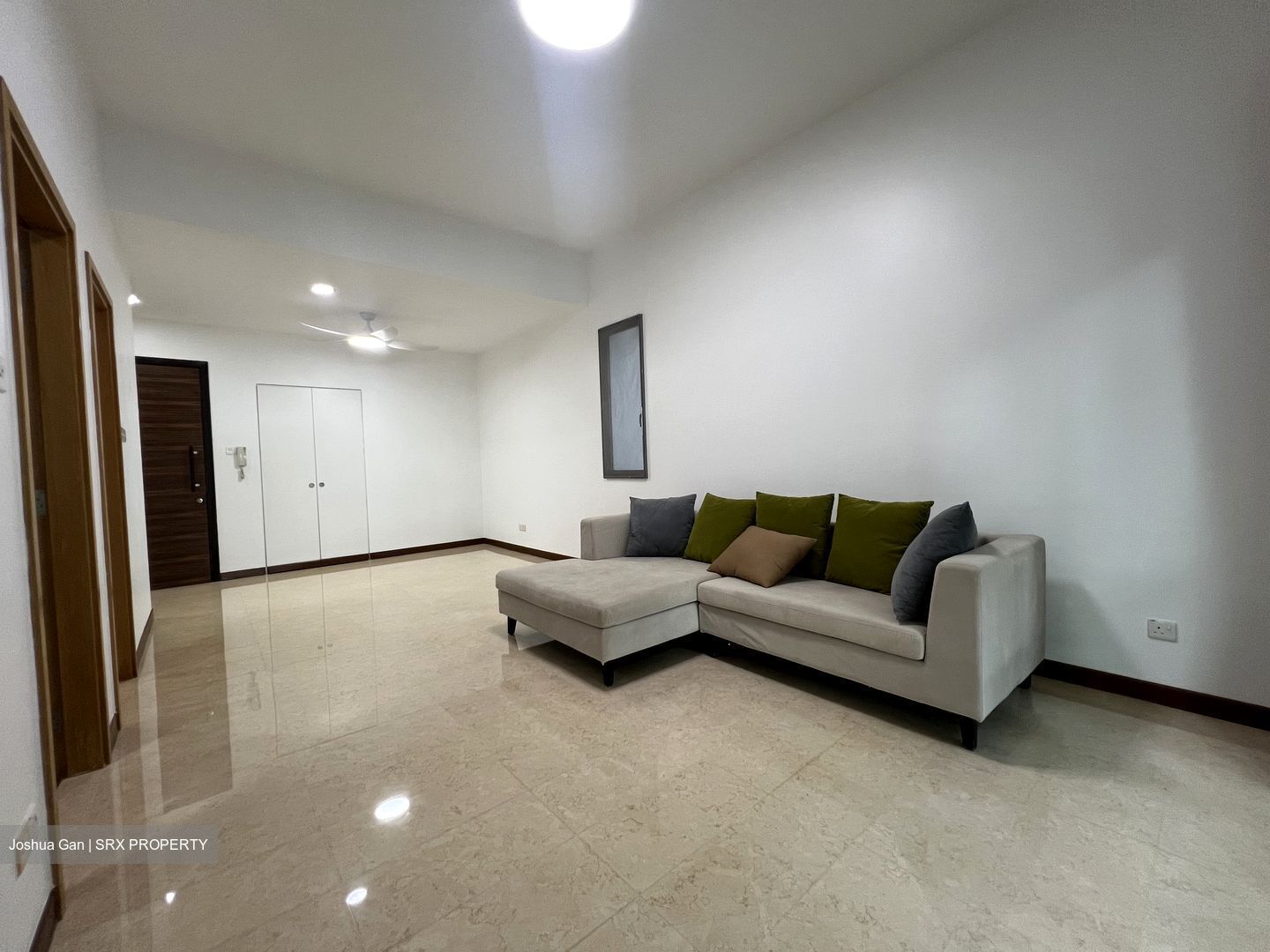 The Waterina (D14), Apartment #545329881